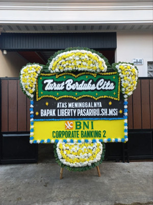 Papan Bunga Duka di Talawi Mudiak