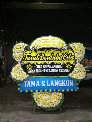 Papan Bunga Duka di Talawi Mudiak