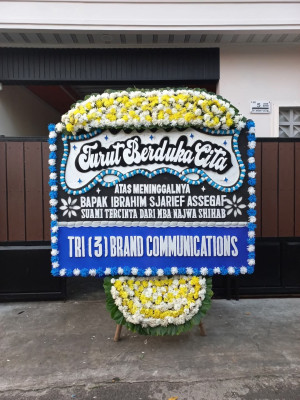 Papan Bunga Duka di Talawi Mudiak
